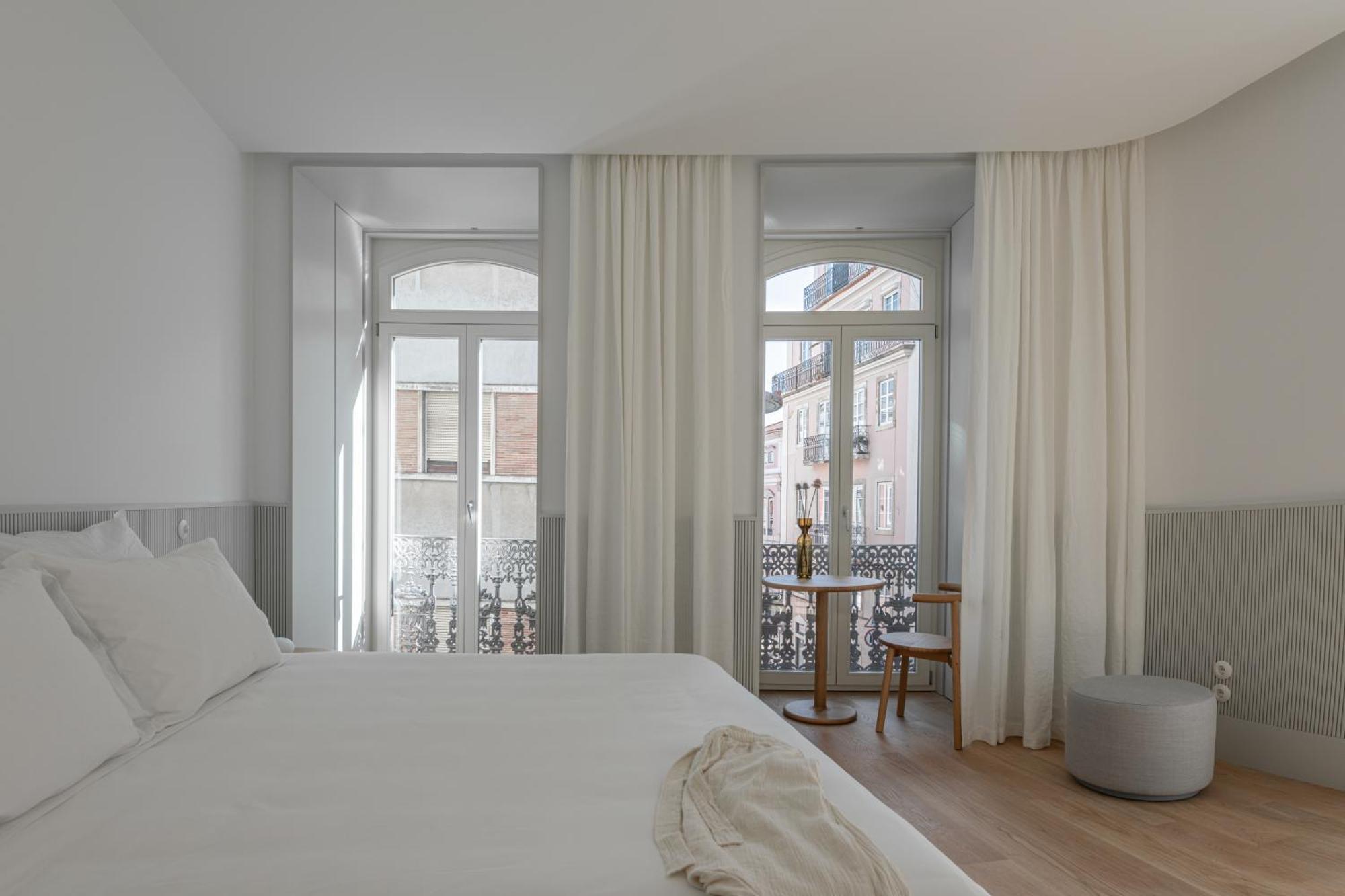 Montecarmo12 - Design Boutique Hotel Lisbon Exterior photo