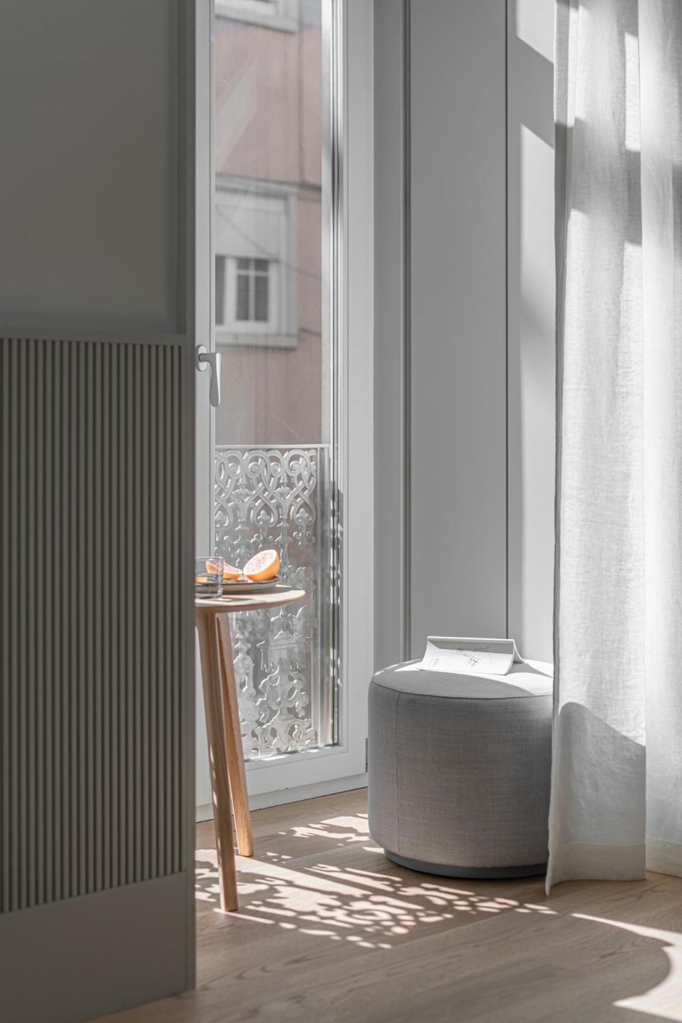 Montecarmo12 - Design Boutique Hotel Lisbon Exterior photo