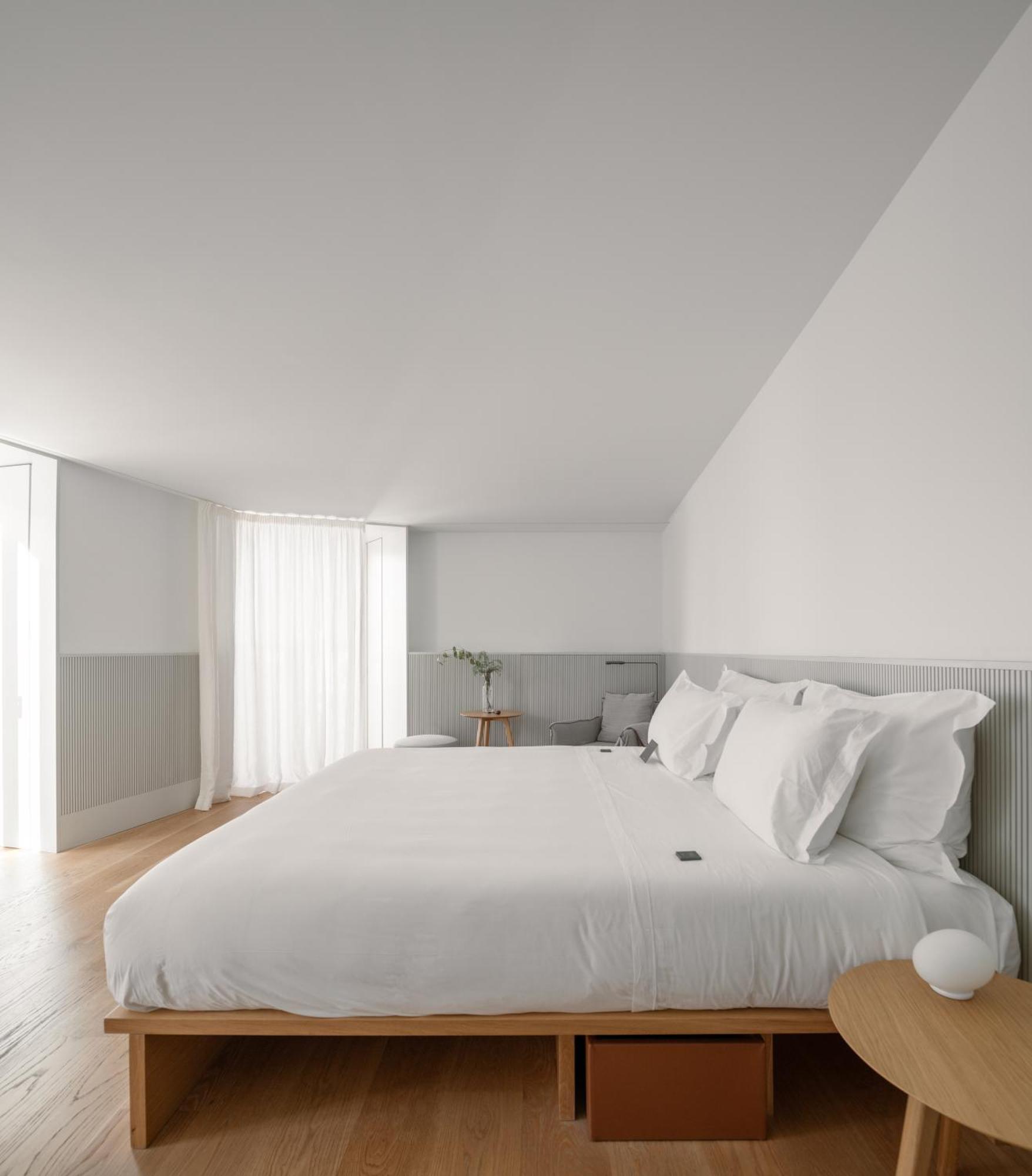 Montecarmo12 - Design Boutique Hotel Lisbon Exterior photo